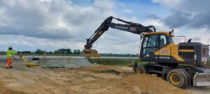 S8 zadanie1 04 20251001 wykonywanie wjazdu na budowę DK8 1+650