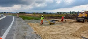 S8 zadanie1 05 20251001 wykonywanie wjazdu na budowę DK8 1+650