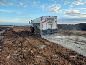 S8 zadanie1 08 20251210 wzmocnienie podłoża pod nasyp droga JD3 26L