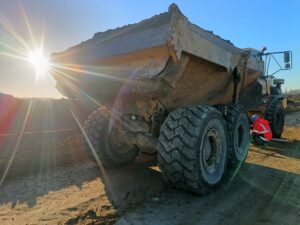 S8 zadanie1 09 20251216 badanie nośności nasypu drogi JD3 26L