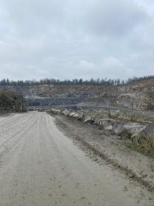 S8 zadanie1 19 20251015 kopalnia Piława Górna pobieranie próbek