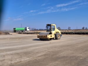 S8 zadanie1 08 20260410 zagęszczanie podłoża nasypu 121+960