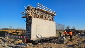 S8 zadanie1 12 20260408 WD 115 zbrojenie i szalowanie kolejnych podpór