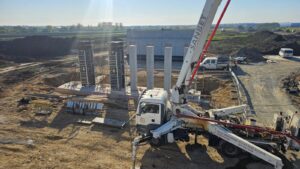 S8 zadanie1 19 20260430 WD 115 betonowanie ciosy skrzydło słupy