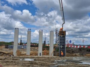 S8 zadanie1 19 20260521 WD 106 betonowanie słupa