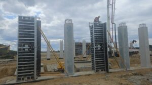 S8 zadanie1 18 20260720 ES 108 betonowanie słupów
