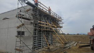 S8 zadanie1 19 20260806 ES 108 szalunek skrzydła